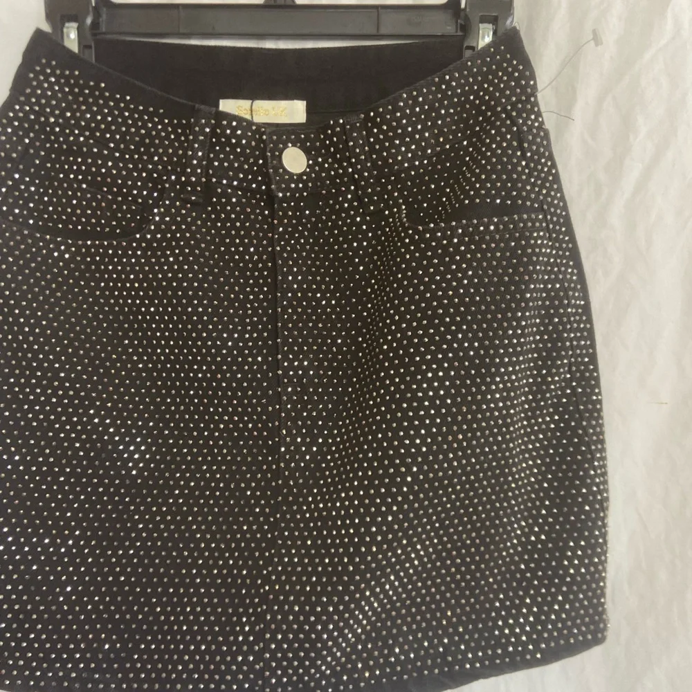 Sorelle UK rhinestone mini skirt Size Medium NEW